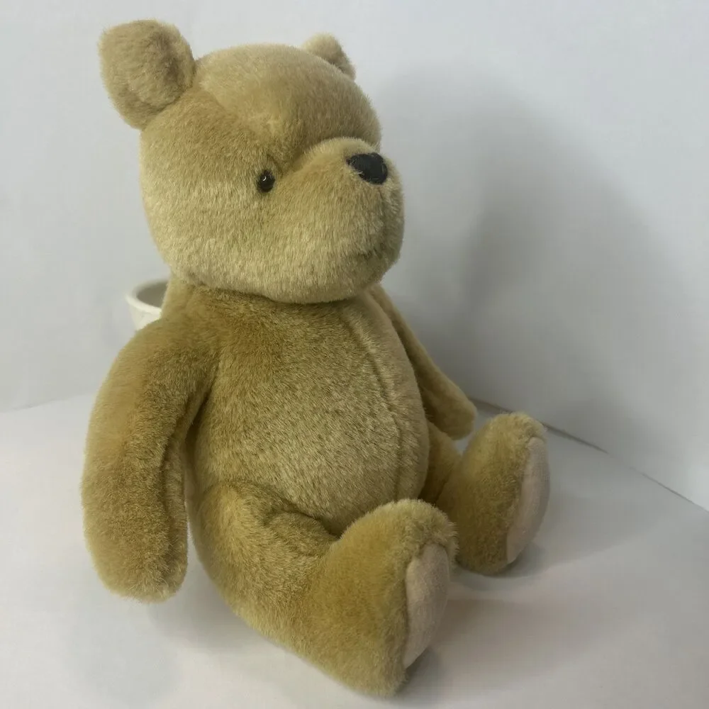Gund Classic Disney's Winnie the Pooh Bear 9